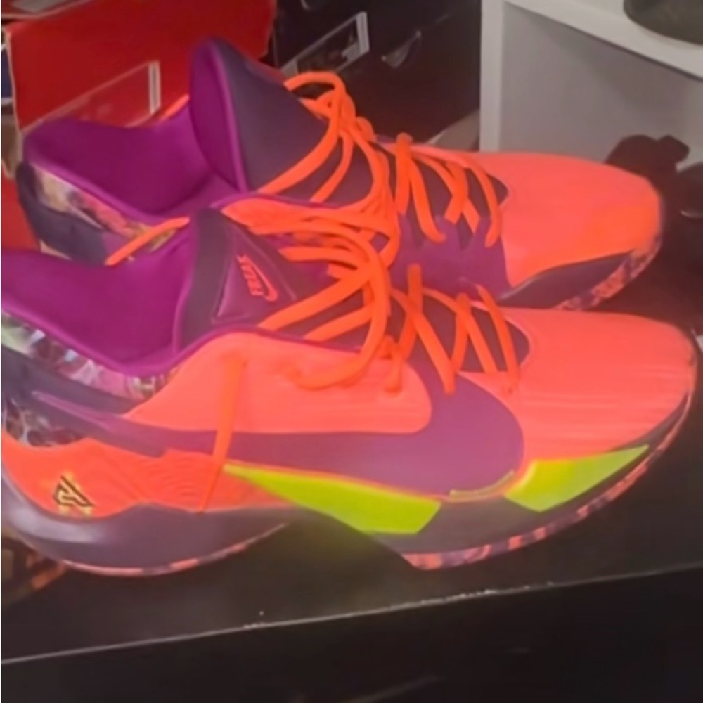 Nike Zoom Freak 2 Size 9